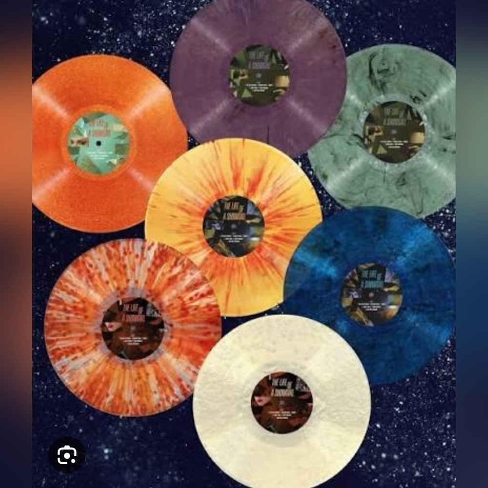 Tiny Bubbles In Champange Variant The Life Of A Showgirl Vinyl Taylor Swift - Picture 2 of 5